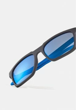 Lacoste Sunglasses - Matte Black -Lacoste Sales Store d597afc92b064deeb381d6b737544786