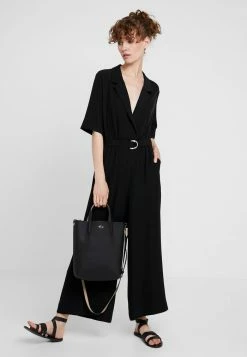 Lacoste Handbag - Black Warm Sand -Lacoste Sales Store db3069d15297469493a13cb16cd0f68f