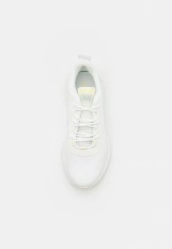 Lacoste ACTIVE - Trainers - White -Lacoste Sales Store e00b3aa243c949c79510c338b3856c68