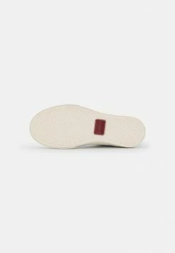 Lacoste LEROND PRO - Trainers - White/red -Lacoste Sales Store e04df3589b3d414ea60160bbdcc89c95