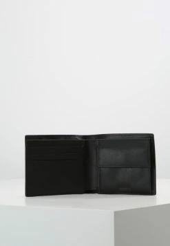 Lacoste BILLFOLD COIN BOX SET - Wallet - Black -Lacoste Sales Store e3770676a27d4e3b8cc217e34eb62c83
