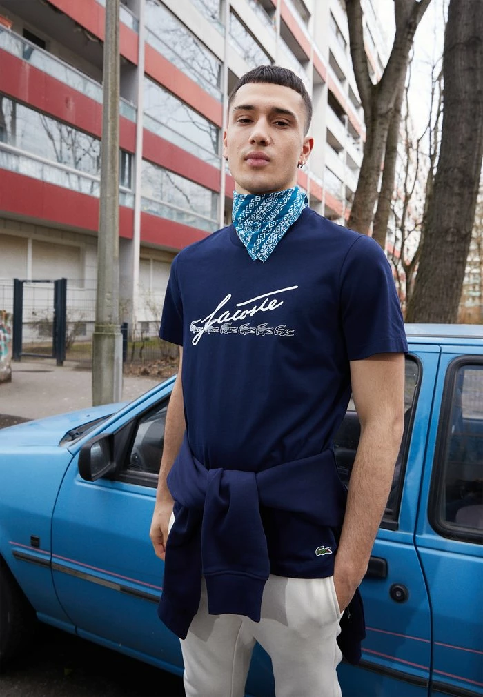 Lacoste Print T-shirt - Navy Blue 6 Lacoste Print T-shirt - Navy Blue - Image 4