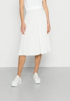 Lacoste A-line Skirt - Flour