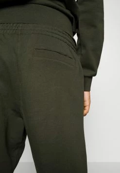 Lacoste Tracksuit Bottoms - Baobab -Lacoste Sales Store f7a6a07309384e40b068dcd039f1324f