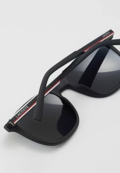 Lacoste Sunglasses - Matte Dark Blue -Lacoste Sales Store f86b7f998a99407e8de23f543c9aacc8