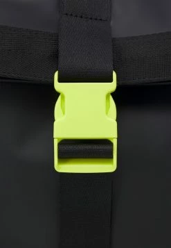 Lacoste OUTDOOR CROC SAILOR BACKPACK UNISEX - Rucksack - Noir Lime 13 Lacoste OUTDOOR CROC SAILOR BACKPACK UNISEX - Rucksack - Noir Lime -Lacoste Sales Store f919d553c9554c31a4bd08ac1b24f4b8